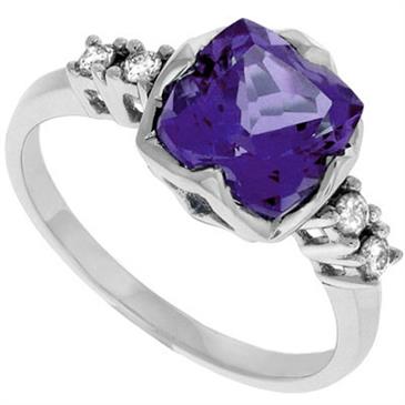 Prima Diamond And Amethyst Ring Prima Diamond And Amethyst Ring