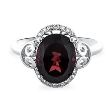 Prima Garnet & Diamond Ring Prima Garnet & Diamond Ring